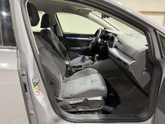 Volkswagen Golf 1.5TSI 96kW Life Business picture 23