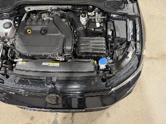 Volkswagen Golf 1.5eTSI 96kW Automaat R-Line Business+ picture 29