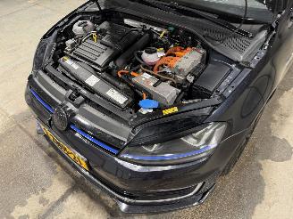 Volkswagen Golf GTE 1.4TSI 110kW Automaat Clima picture 27