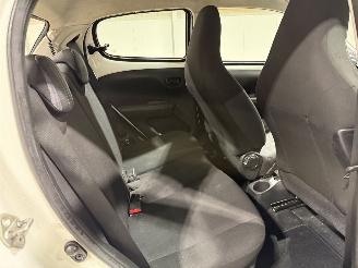 Peugeot 108 1.0e-VTi 53kW Airco Active Top! picture 34