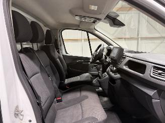 Renault Trafic E-Tech 52kWh 90kW L2 Comfort picture 52