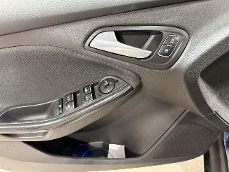 Ford Focus 1.0 74kW Airco Titanium picture 14