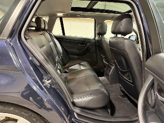 BMW 3-serie 325i 160kW Automaat High Executive picture 34