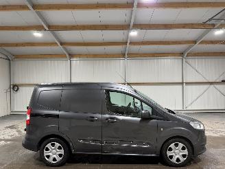 skadebil bedrijf Ford Transit Courier Van 1.0 74kW Airco Trend 2016/12