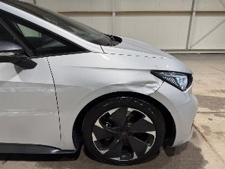 Cupra Born 63kWh 170kW Essential Limited picture 15