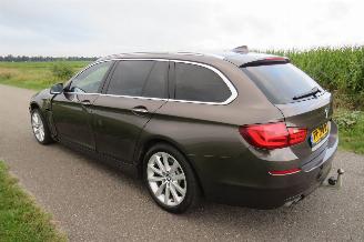 BMW 5-serie 520 D High Executive 184pk Automaat 240.000km schuifdak leer navie  vol optie picture 2