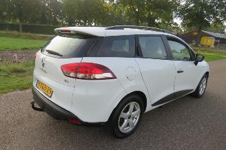Uttjänta bilar auto Renault Clio 0.9 TCe 90pk Euro 6 5drs Airco 2014   219.000km NAP 2014/7
