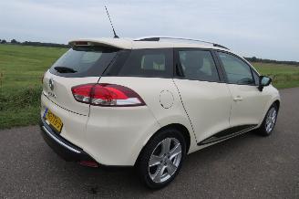 Voiture accidenté Renault Clio 1.5 DCI Eco Expression   205.000km nap Navigatie Airco  2015 Topstaat 2015/12