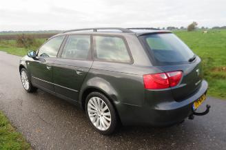 Seat Exeo ST 1.8  TSI 120pk 2011  Airco  Comfort Edition parkeerschade picture 8