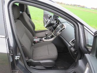 Opel Astra SPORTS TOURER 1.4 Turbo Edition  120pk Navigatie [ schadevrij  2011 picture 5