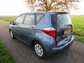 damaged passenger cars Toyota Verso S 1.3 VVT-I Automaat  150.000km nap Camera Navigatie Clima 2014 2014/4