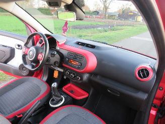 Renault Twingo 1.0  71pk  SCe 5Drs Dynamique 2015 Airco topstaat picture 18