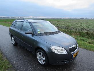 Avarii autoturisme Skoda Fabia 1.2 16v  69pk GO  212.000 km Airco 03-2009 Topstaat 2009/4