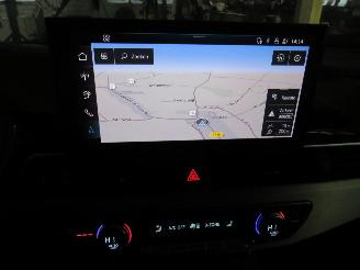 Audi A4 Avant 3.5  2.0 TFSI  150PK  Automaat 39.000km nap Electrich / Benzine Euro 6 S- Edition leer camera 2024 picture 22