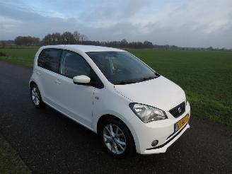 Unfallwagen Seat Mii 10. 5Drs Sport Connect  76.000km nap navigatie Sensoren 2017  Airco  [ nieuwstaat 2017/11