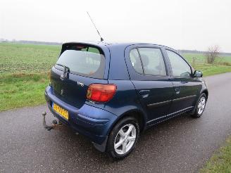Schadeauto Toyota Yaris 1.3 Automaat 138.000km 5drs Nap Airco  [ Opa geweest 2004/3