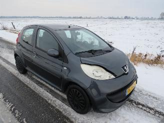Peugeot 107 1.0 12v  89.000km  100% Orgineel 5drs Airco  [ nieuwstaat  2009 picture 20