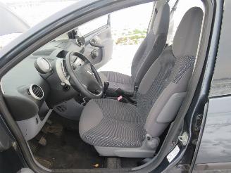 Peugeot 107 1.0 12v  89.000km  100% Orgineel 5drs Airco  [ nieuwstaat  2009 picture 9