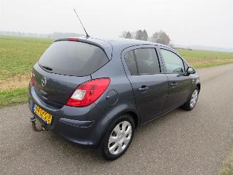 Opel Corsa 1.2 16v 180.000km nap 111 Edition Airco 2010 2010/11