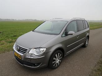 Volkswagen Touran 1.4 TSi 170pk Automaat 7 persoons Highline Business sport mpv 2008/11
