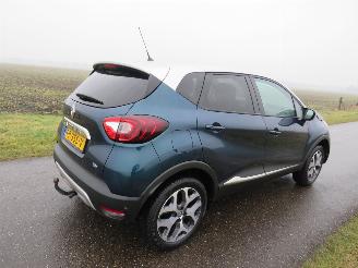 skadebil auto Renault Captur 1.2 TCE 118pk 94.000 Nap 5drs Mpv Camera Navigatie 2017 nieuwstaat 2017/11