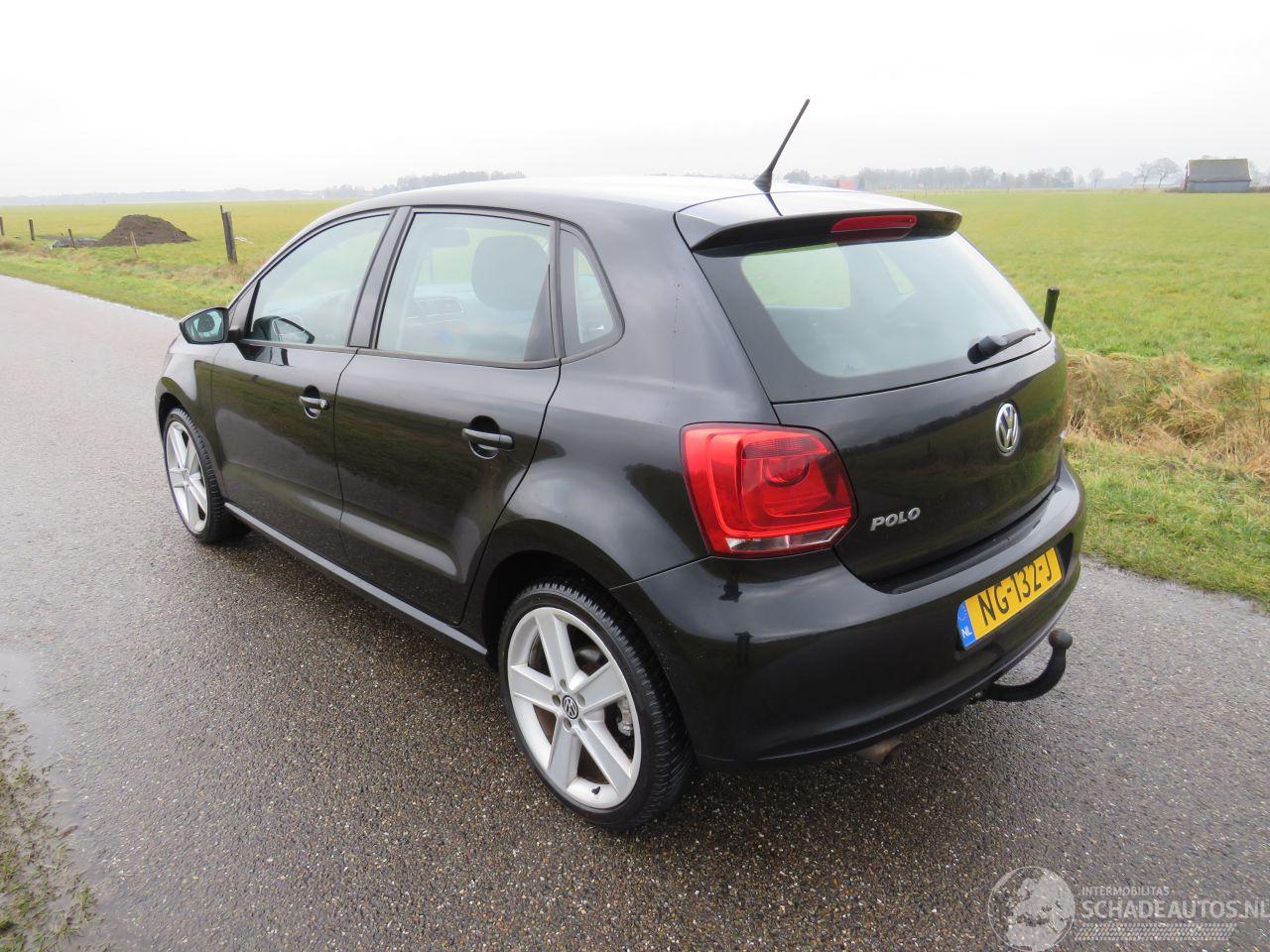Volkswagen Polo 1.4 16v 5Drs 215.000km Airco Navigatie topstaat 2010