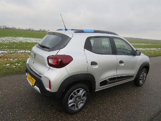 skadebil auto Dacia Spring 27kwh Automaat 28.000km Nap Airco Camera Leer Navigatie business 2021 2021/6