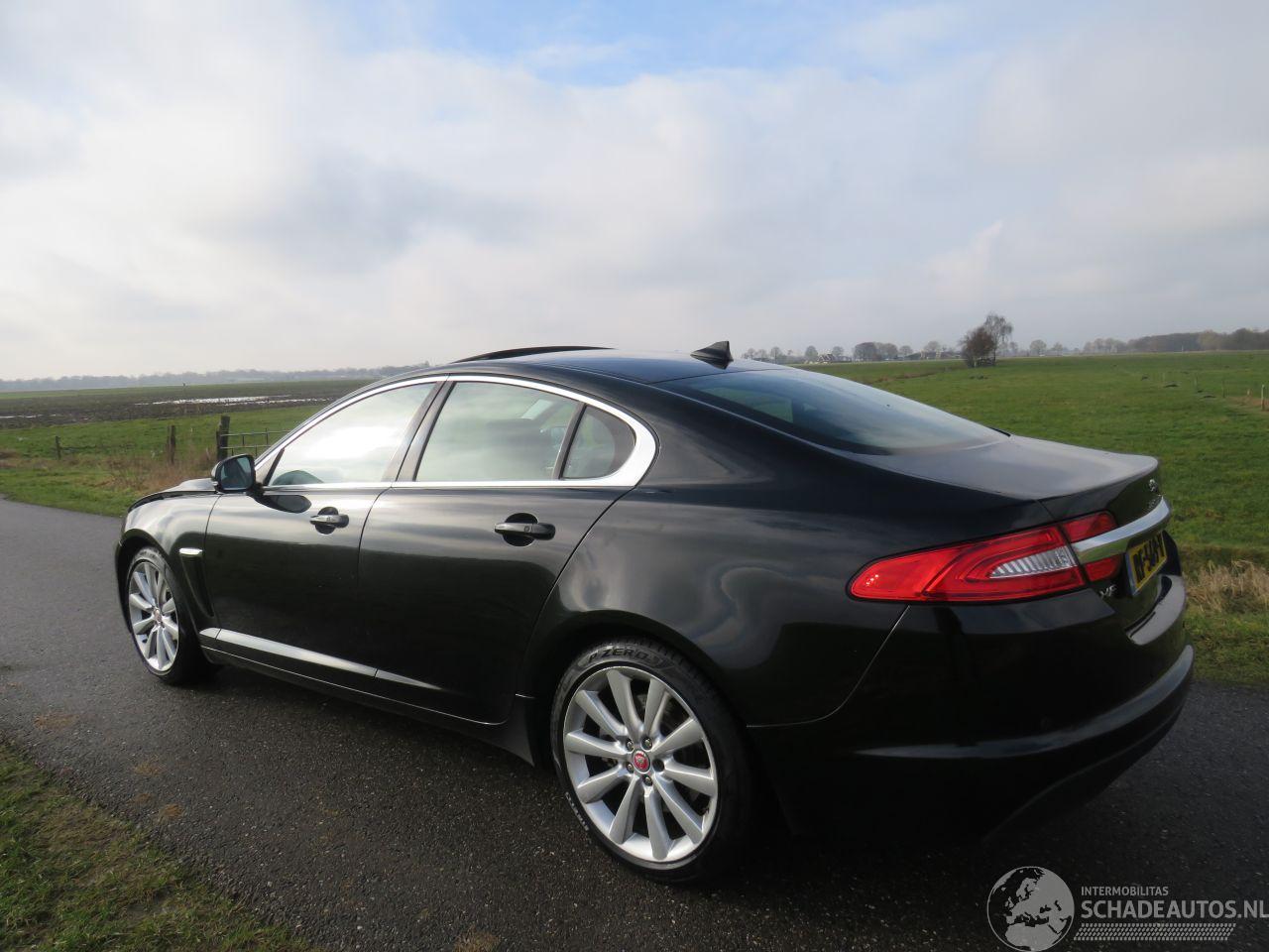 Jaguar XF 2.2 S.R Sport LE  200pk Automaat  2015 vol optie