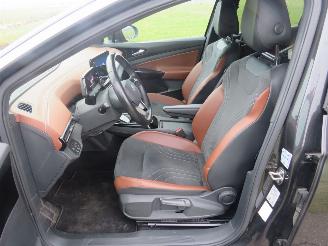 Volkswagen ID.4 Elektrisch 77kw  Pro Edition Automaat 2022 Camera Leer Stoelverwarming [ topstaat picture 8