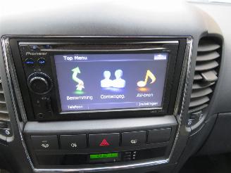 Kia Sorento 3.3 V6 248pk Automaat Comfort  152.000km nap  4x4  jeep Navigatie 2009 airco picture 5