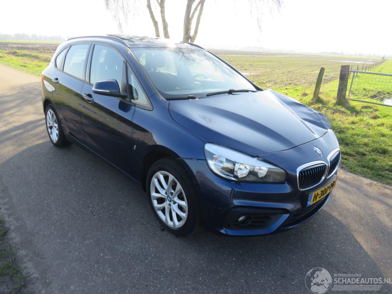 BMW 2-serie 225 XE AUT Plug in  Hybride Elektrisch  Benzine 225xe iPerformance 4x4 High Executive Panoramada