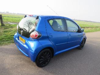  Toyota Aygo 1.0 12v 5Drs 135.000km  NAP Airco Dynamic Blue 2010 [ eerste eigenaar 2010/4