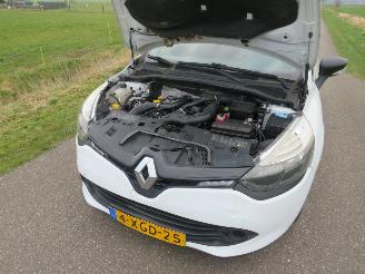 Renault Clio 0.9 TCe 90pk Euro 6 5drs Airco 2014   219.000km NAP picture 8