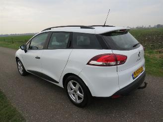 Unfallwagen Renault Clio 0.9 TCe 90pk Euro 6 5drs Airco 2014   219.000km NAP 2014/9