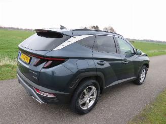 Damaged car Hyundai Tucson Hyundai Tucson Hybride plug in 1.6 T-GDI PHEV 180PK Comfort 4x4 18.000KM NAP 2022/11