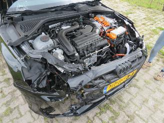 Audi A3 4.0 TFSI Aut SPORTBACK PHEV 150 Electrich Benzine S line Edition picture 5