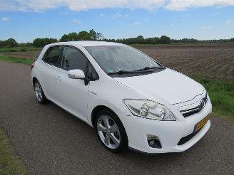 Unfallwagen Toyota Auris 1.8 Automaat  Full Hybrid Elektrisch benzine 170.000km camera navigatie  airco 2010/11