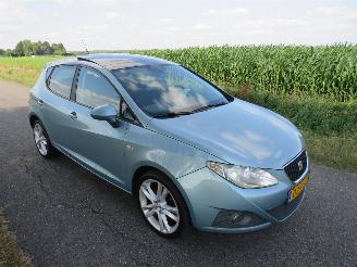 krockskadad bil auto Seat Ibiza 1.6  77kw Sport 2010 1  Airco 5drs Navigatie Camera schuifdak 2010/9
