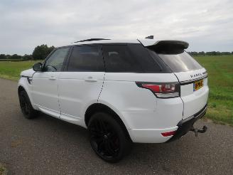 damaged passenger cars Land Rover Range Rover sport 3.0 SDV6 306pk Automaat 4x4 Euro 6 Autobiograpty 2017  150.000km nap 2017/4