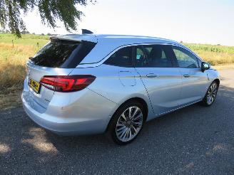 damaged passenger cars Opel Astra SPORTS TOURER+ 1.4 150pk Inovattion 2017 Camera navie clima  [ nieuwstaatt 2017/9