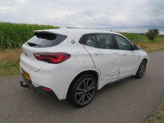 Voiture accidenté BMW X2 SDRIVE18I  136 pk  Automaat  42.000km M High Executive 2021 4x4  ] s[plinter nieuw 2021/5
