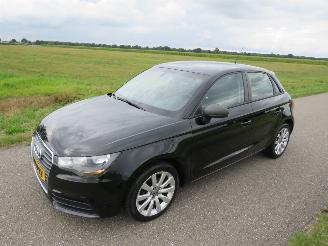 uszkodzony samochody osobowe Audi A1 Sportback 1.2 Tfsi 122pk 5drs Airco 170.000km nap Navigatie Clima Stoelverwarming  2014 2014/12