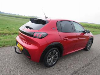 Auto incidentate Peugeot 208 e 208 Ev GT 350 50kw Automaat   3.000km!!!!!! Nap Camera Navi Clima Stoelverwarmig 2022/12