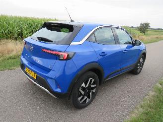 Damaged car Opel Mokka Electric Level 3 Automaat   50kw  17.000km nap!!! Camera Navigatie Clima 40.000 euro nieuw 2023/4