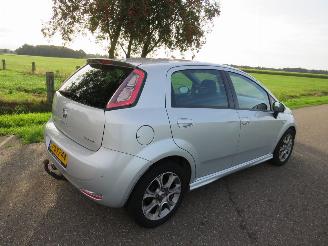 skadebil auto Fiat Punto Evo 0.9 Twin Air Lounge 140.000km nap Parkeerschade topstaat 2013/12