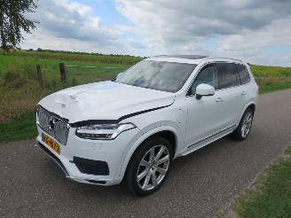 Unfallwagen Volvo Xc-90 2.0 T8 Twin Engine Eclectisch  320pk!!! 7 persoons Inschription Schuifdak  Topstaat 2016/9