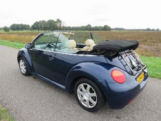 krockskadad bil auto Volkswagen Beetle 2.0 116pk New Beetle Cabriolet Leer Stoelverwarming parkeerschade 2013/10