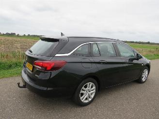 Unfallwagen Opel Astra SPORTS TOURER+ 1.0 105pk BUSINESS 170.000km nap Camera navigatie 2016 2016/9