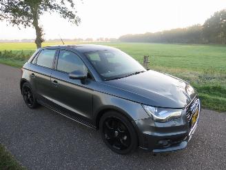 krockskadad bil auto Audi A1 SPORTBACK 1.2 TFSI 5drs S Line 2014 Navigatie Sportstoelen leer  [ topstaat 2014/3