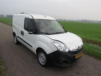 Opel Combo 1.3 CDTi Eco Flex 2016 euro 5 160.000km nap Airco L1 H1 picture 4